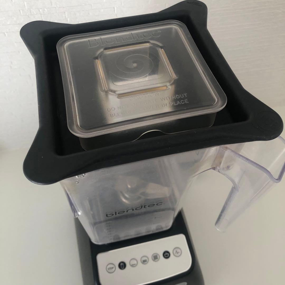 ブレンドテック blendtec CLASSIC 570 CTB2 中古良品