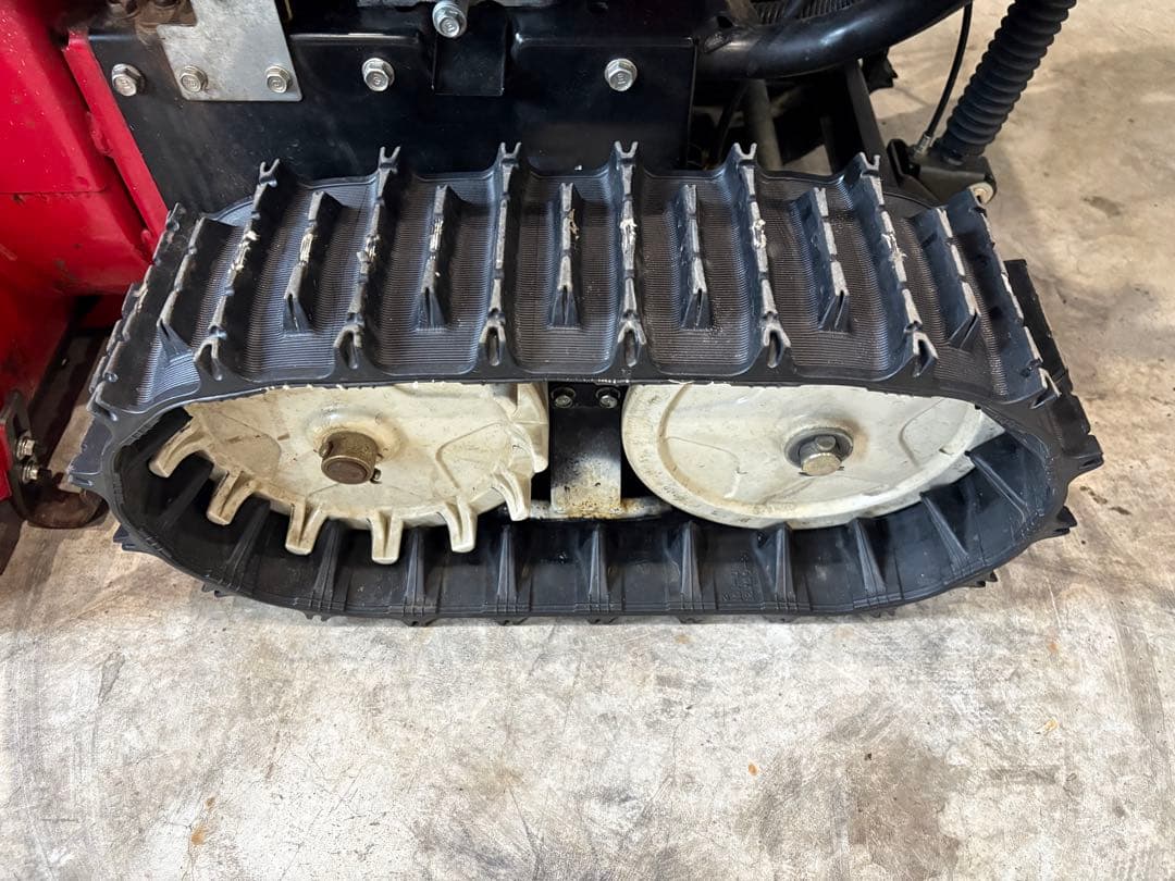 札幌近郊送料無料!! HONDA除雪機 hs760 2段シューター/ガスアシスト