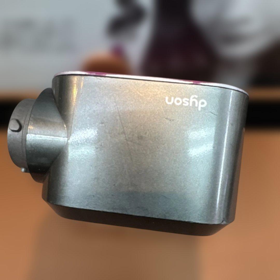 ダイソンエアーラップ HS01