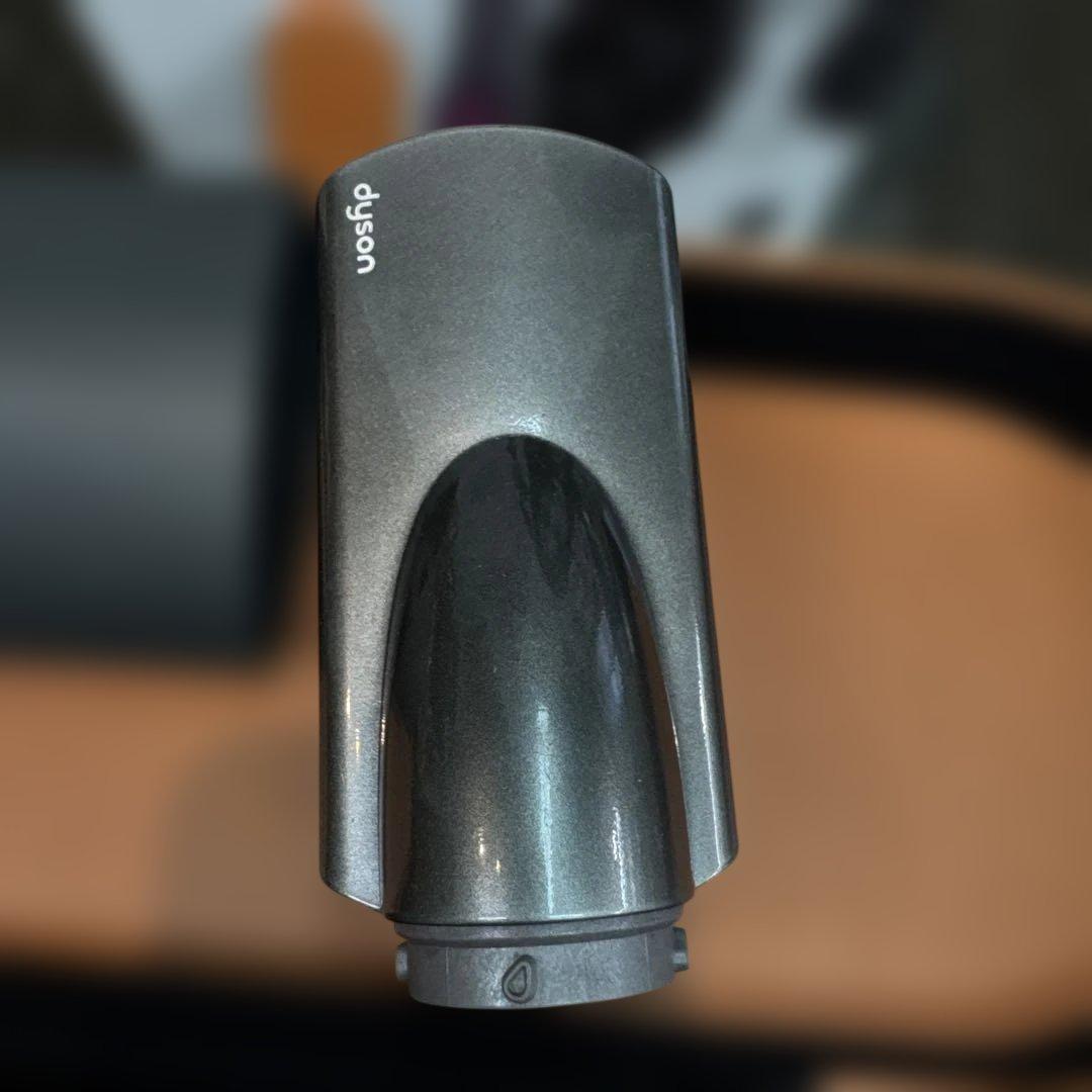 ダイソンエアーラップ HS01