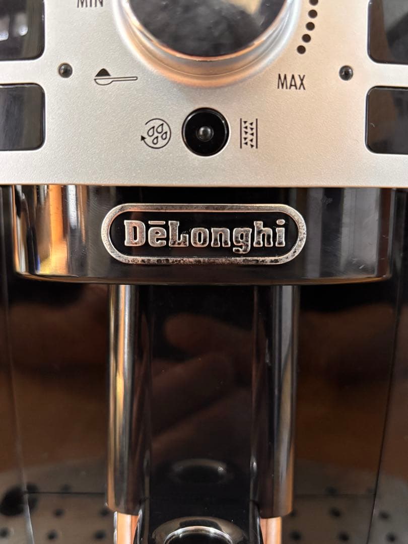 デロンギ　マグニフィカS ECAM22110B