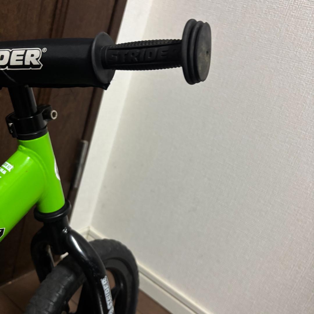 ストライダー 12インチ グリーン Sportモデル 本体のみ