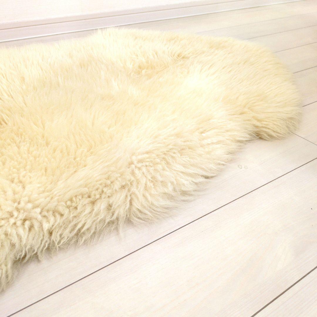 ムートン　本革　オーストラリア羊毛　ロング（2メートル×60〜66cm）ベージュ