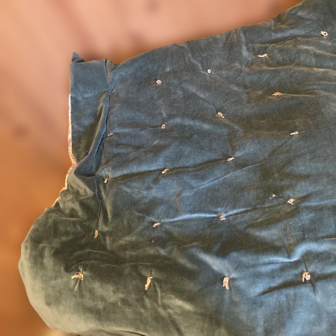 オンフィルダンディエンヌ　ベロアマルチカバーキルト布団ブランケット