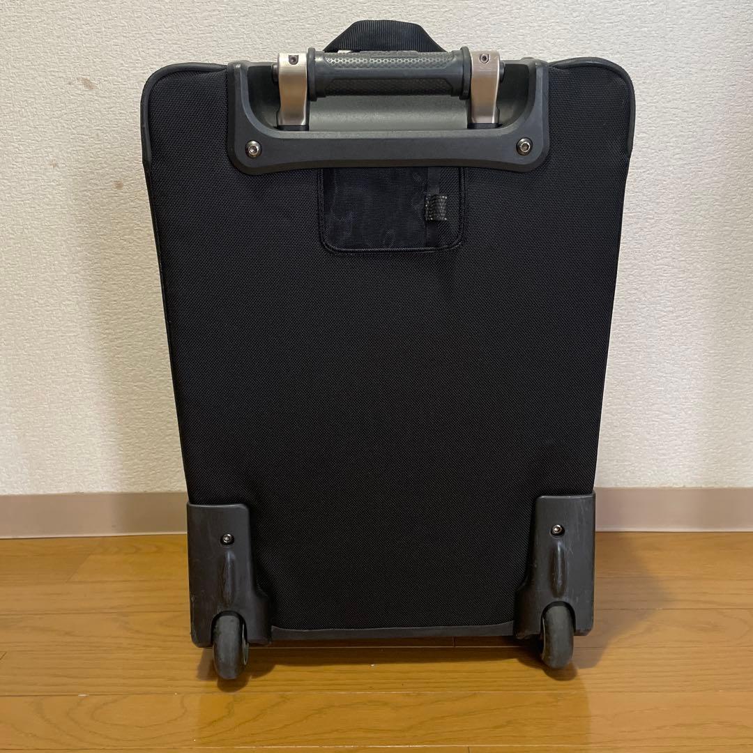 q*o様 「美品 」ノースフェイス　シャトルローラー NM81360 廃盤モデル