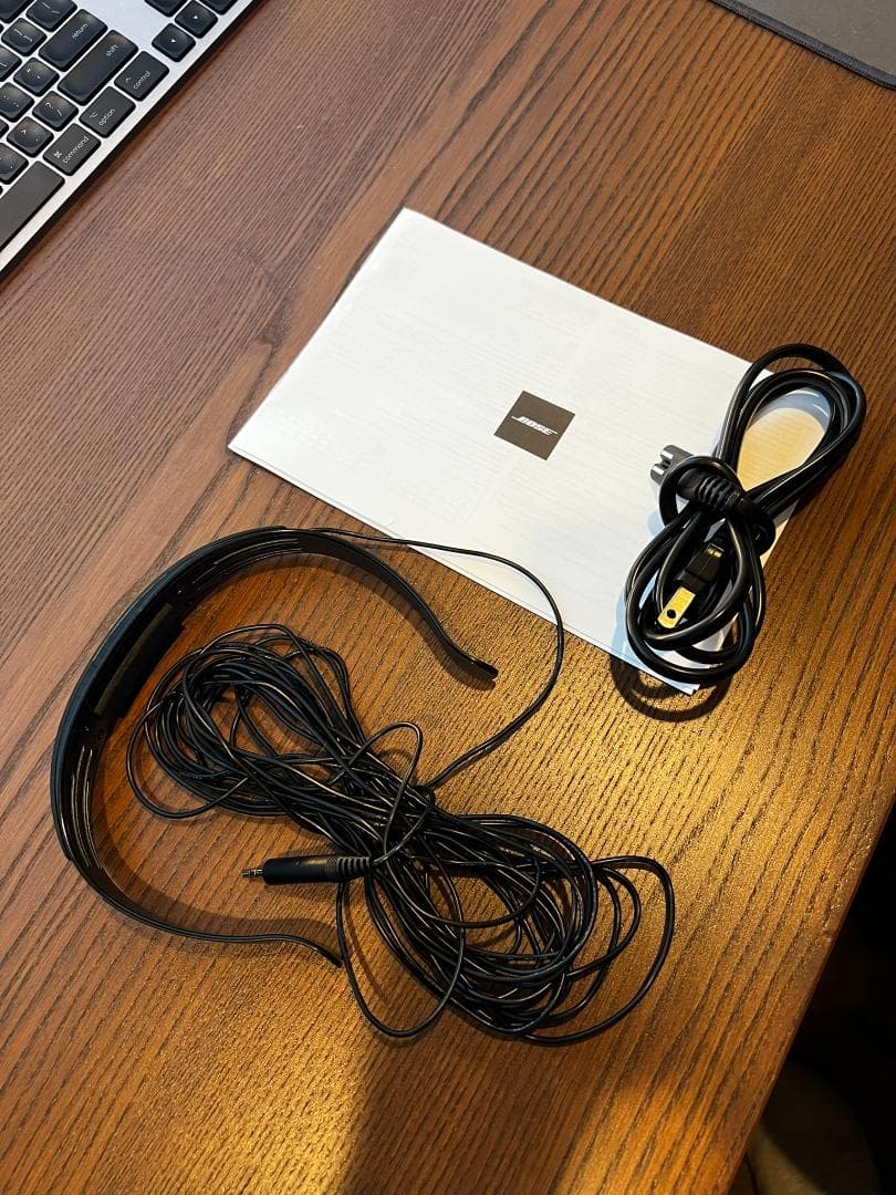 【美品】BOSE SOUNDBAR 700 （ユニバーサルリモコン付き）