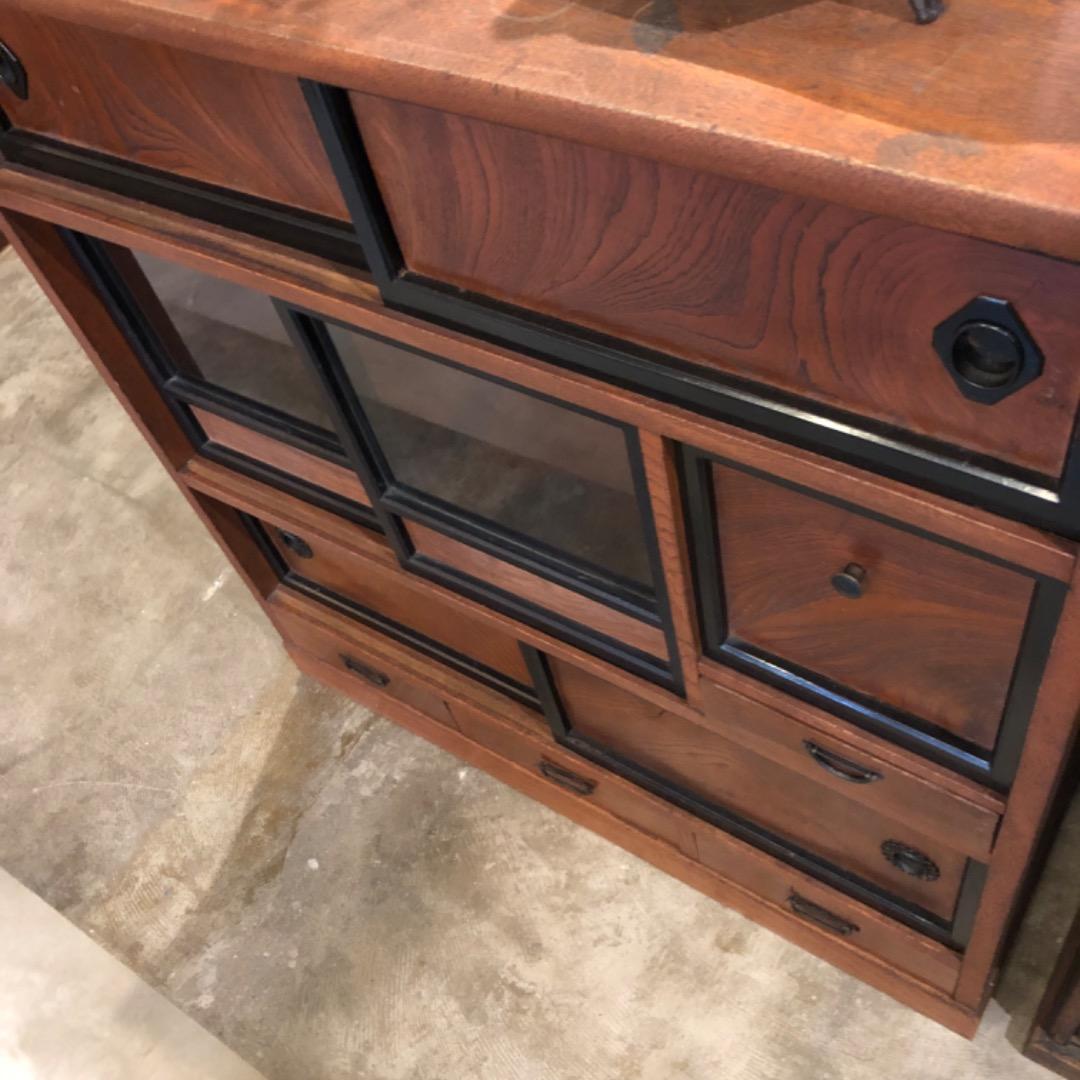 昭和アンティーク　茶棚　飾り棚　木製引き出し　ガラス戸付き　収納棚　茶箪笥　棚