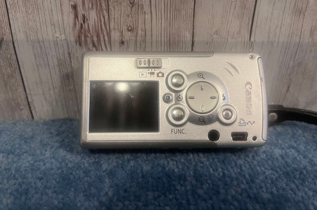 Canon IXY デジタルカメラ バッテリー充電器　SDカード付き