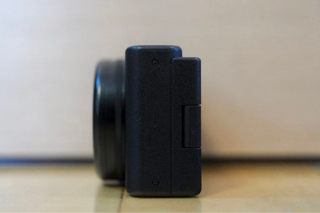 SDカード付き　ソニー SONY VLOGCAM ZV-1