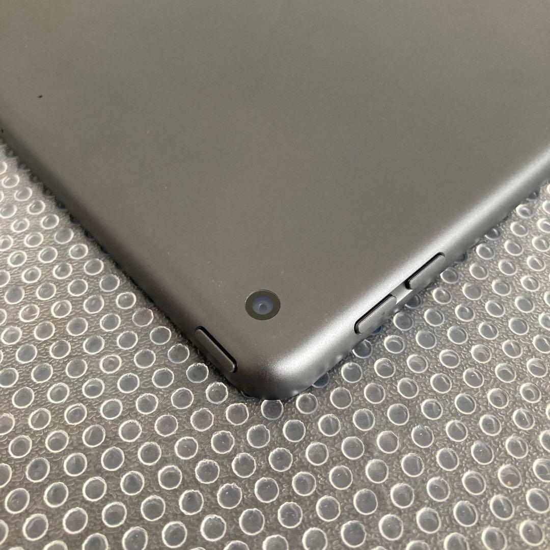 3052【早い者勝ち】iPad7 第7世代 32GB WIFIモデル☆