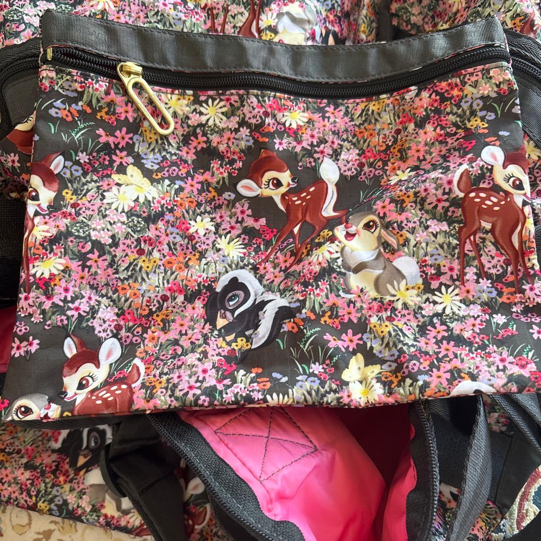 LeSportsac. バンビ柄　ボストンバッグ 約縦37x横50xマチ23