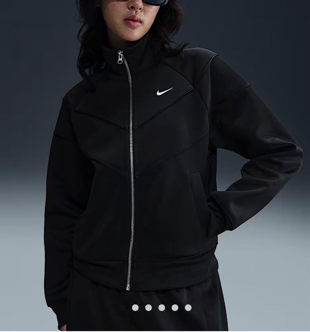 NIKE スポーツウェアウィンドランナージャケット