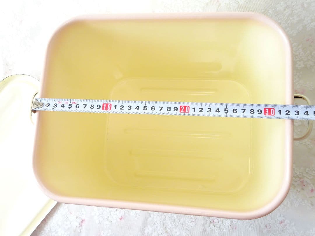 イマン　ダイアナローズ　ＢＯＸ缶　ボックス缶　マニーローズ