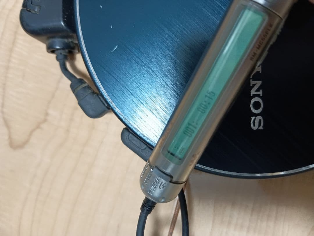 動作確認済み　SONY　CDウォークマン　D−NE830