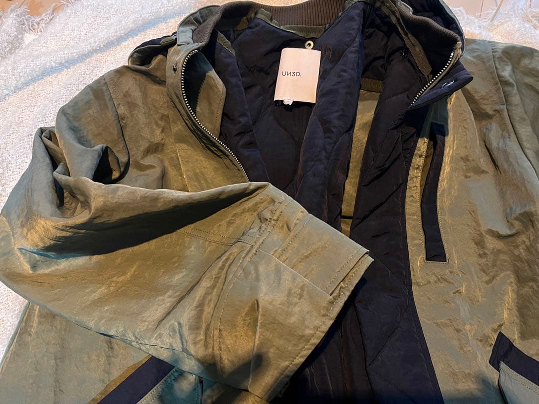 UN3D. ナイロンブルゾン