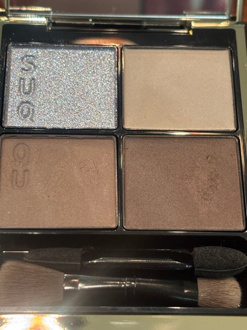 SUQQU Signature Color Eyes アイシャドウパレット　霜来