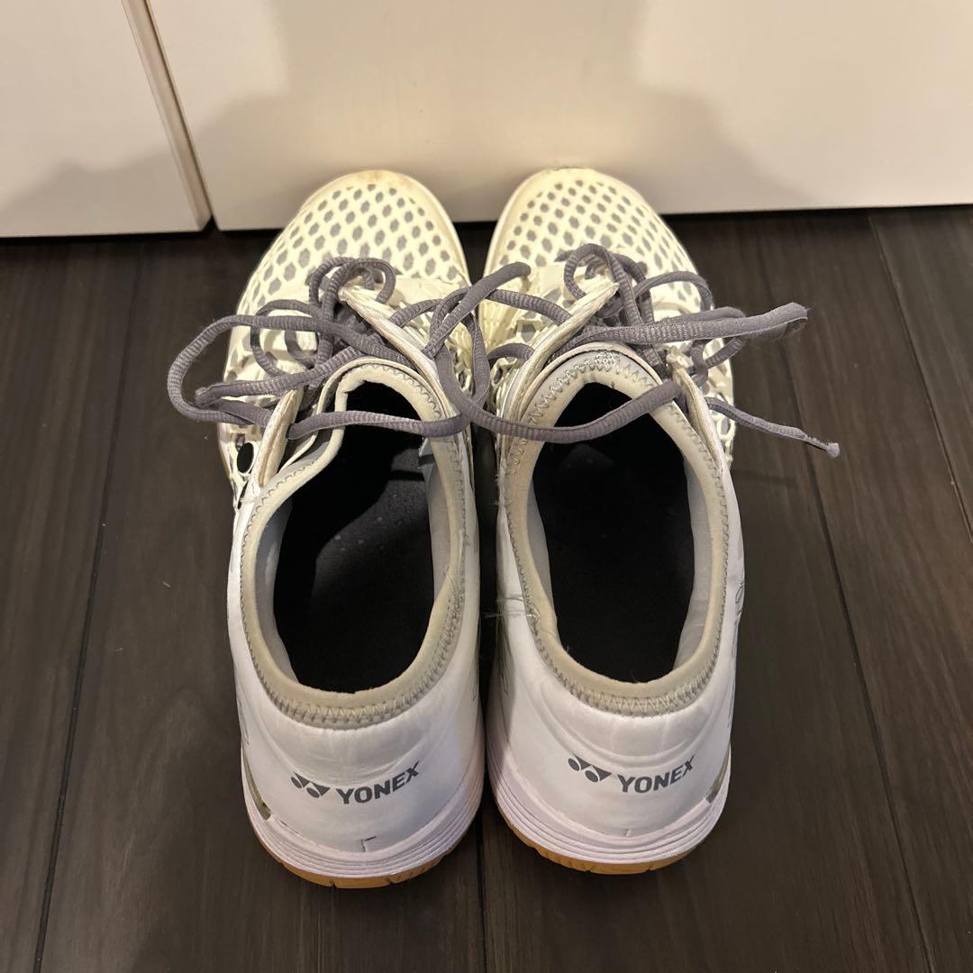 YONEX バドミントンシューズ ホワイト