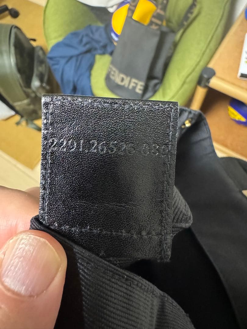 【未使用品】FENDI カバンM29 【期間限定値下げ】