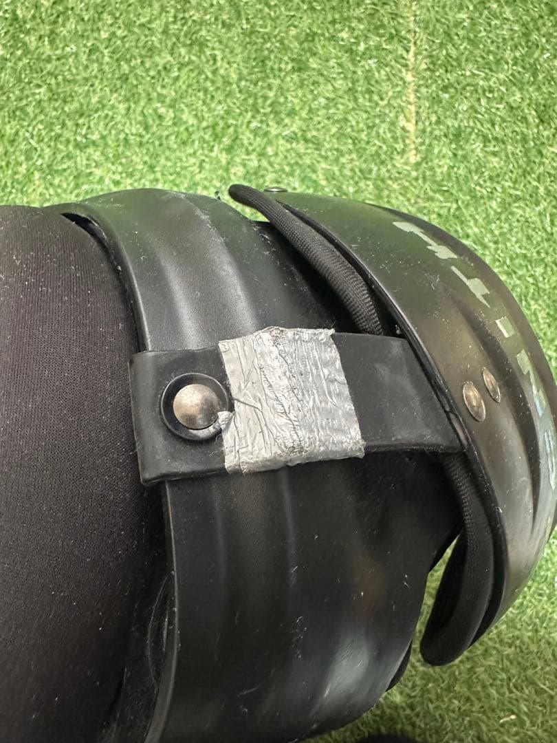 アメフト　ショルダーパッド　XENITH