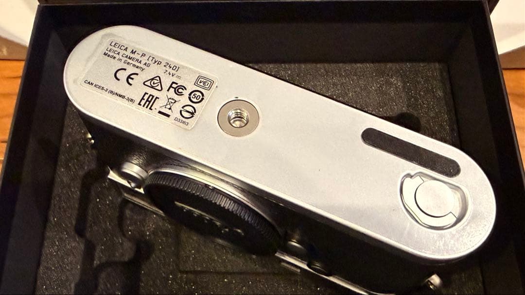 LEICA mp240 シルバー