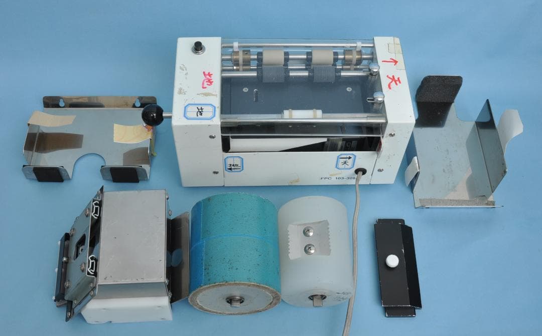 ミニラボ ポストカード貼り付け機 fpt500