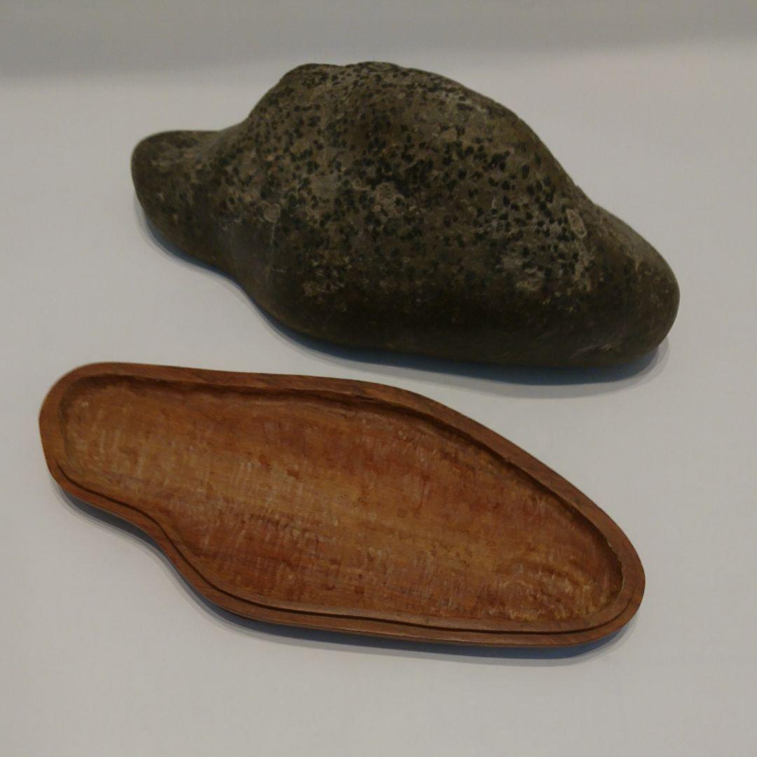 鑑賞石　盆石　瀬田川石