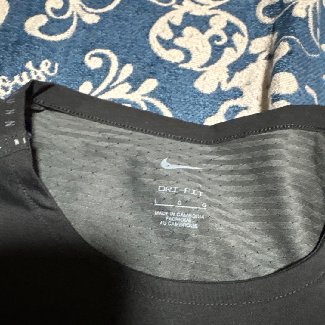 Nike Running Division DRI-FIT Tシャツ