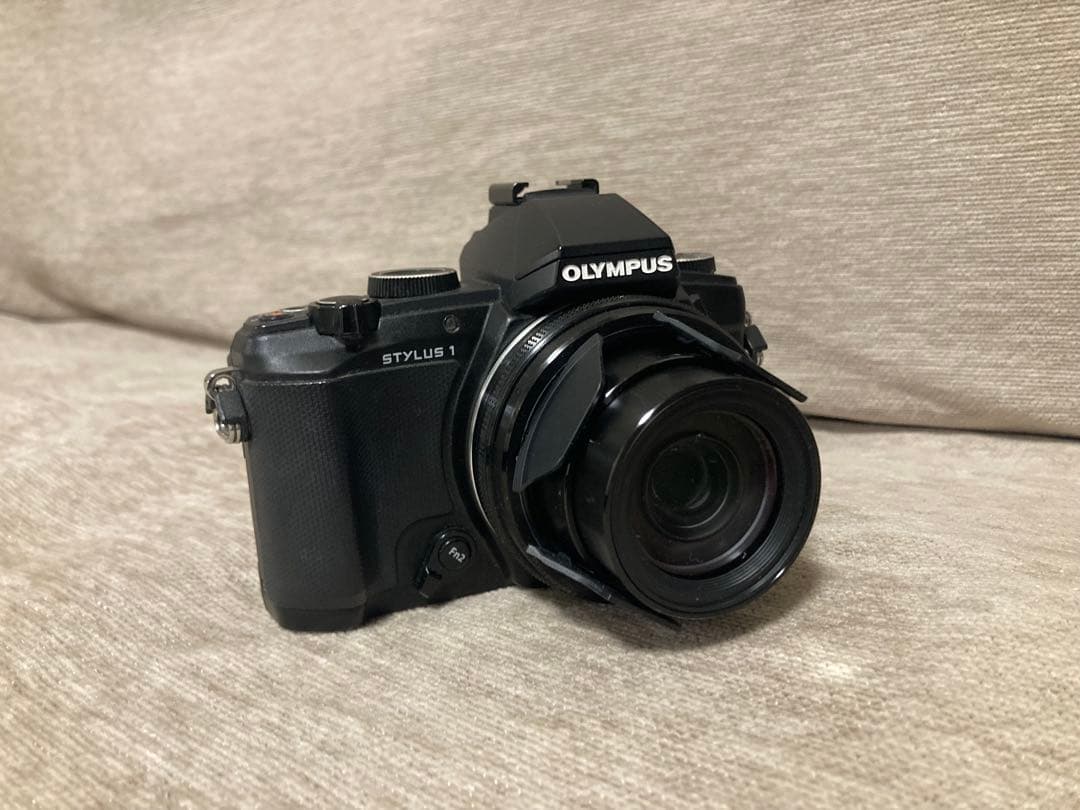 OLYMPUS STYLUS 1 デジタルカメラ
