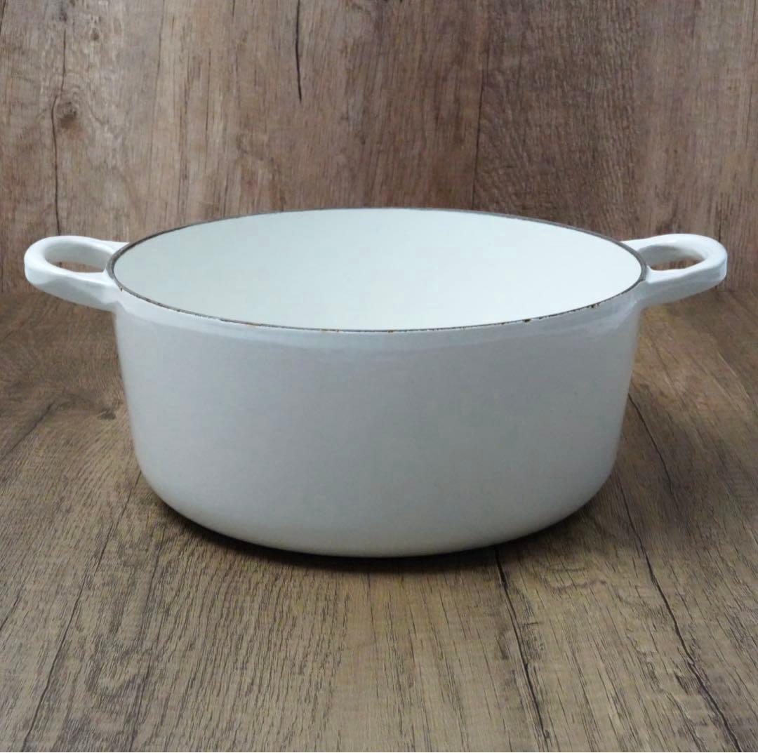 【美品】LE CREUSET　ココット ロンド ホワイト　22cm