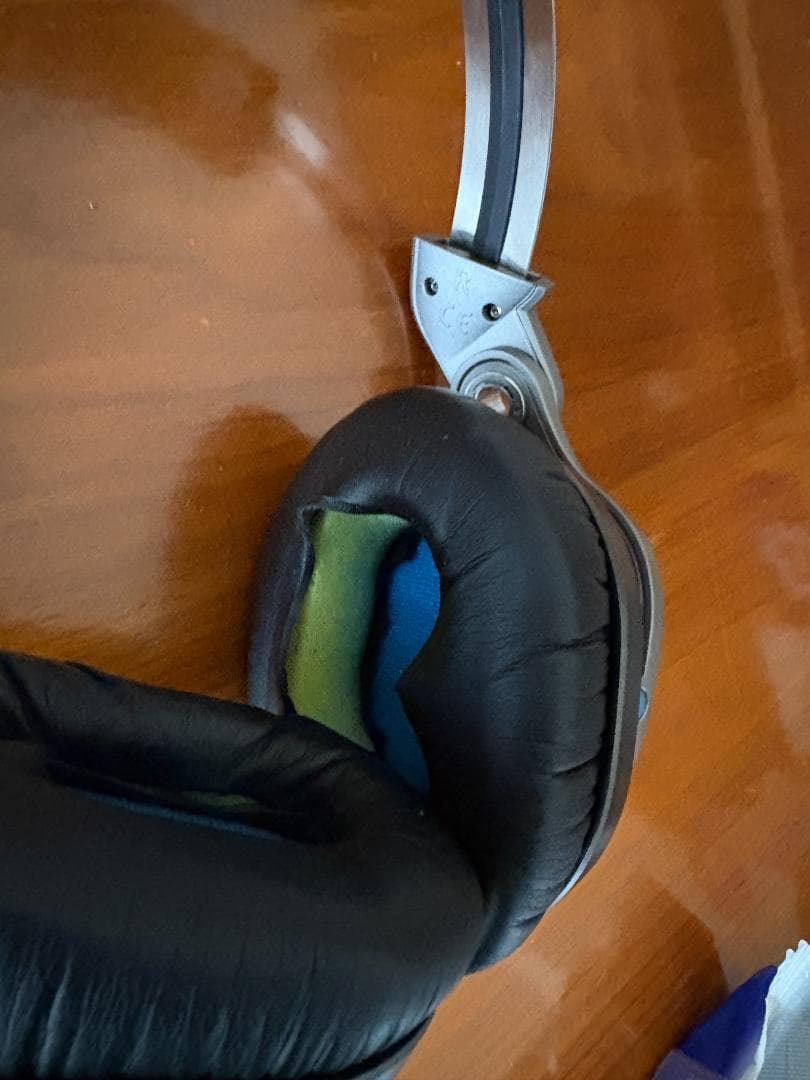 ヘッドホン Sennheiser HD8 DJ