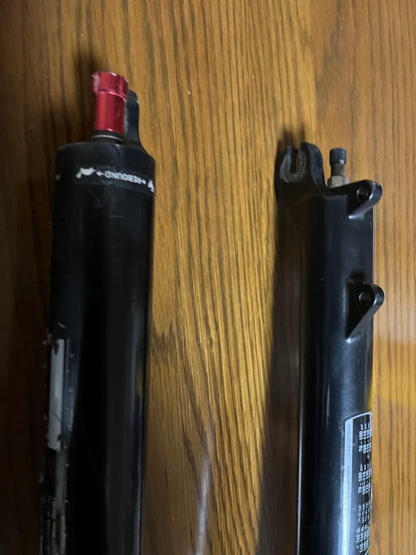 ROCKSHOK ReBa サスペンションフォーク　26インチ