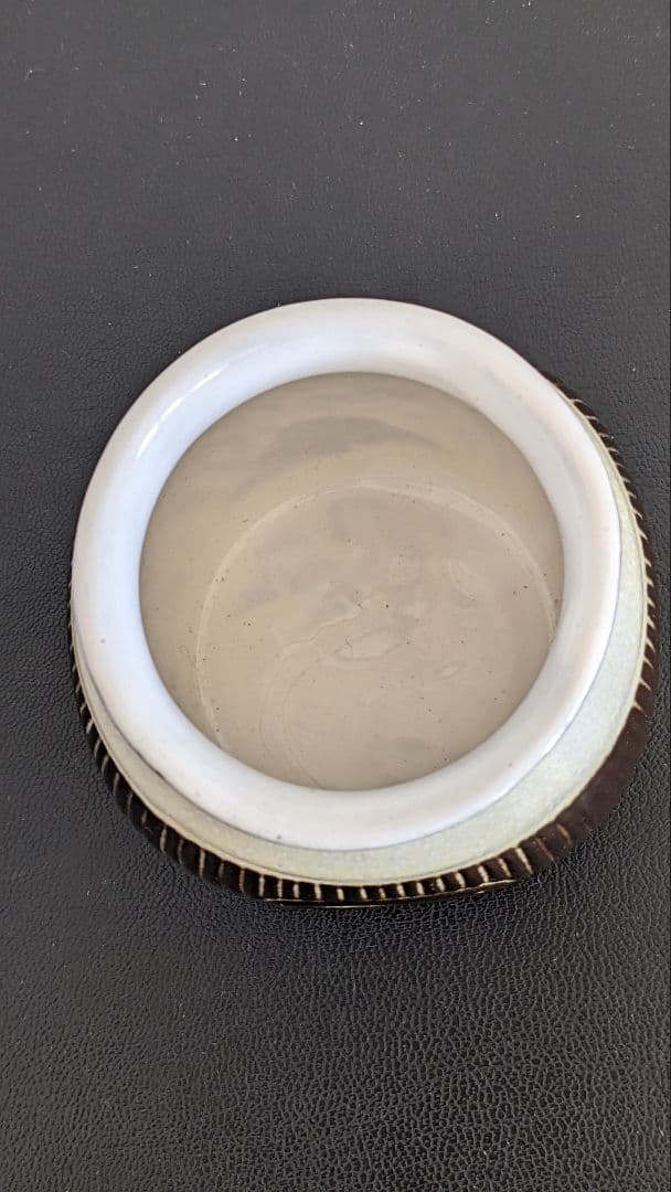 ウプサラ エクビー　フラワーベース　マリシムルソン　Mari Simmulson