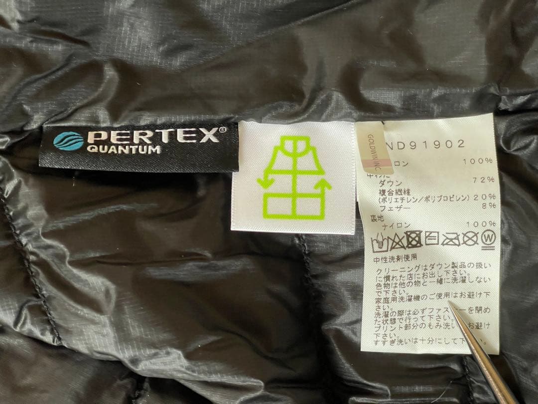 ノースフェイス　ライトヒートジャケット　ダウン　タグ付き　サイズM