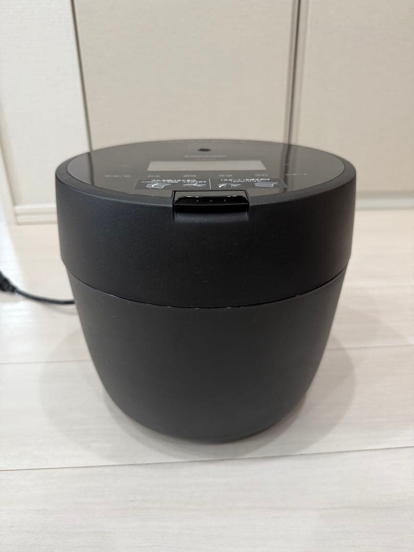 Panasonic SR-NA102 圧力IH 炊飯器　2023年製
