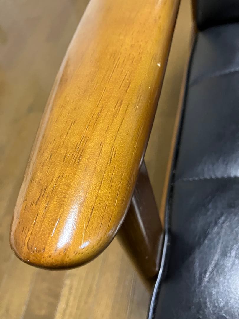 カリモク60 Kチェア