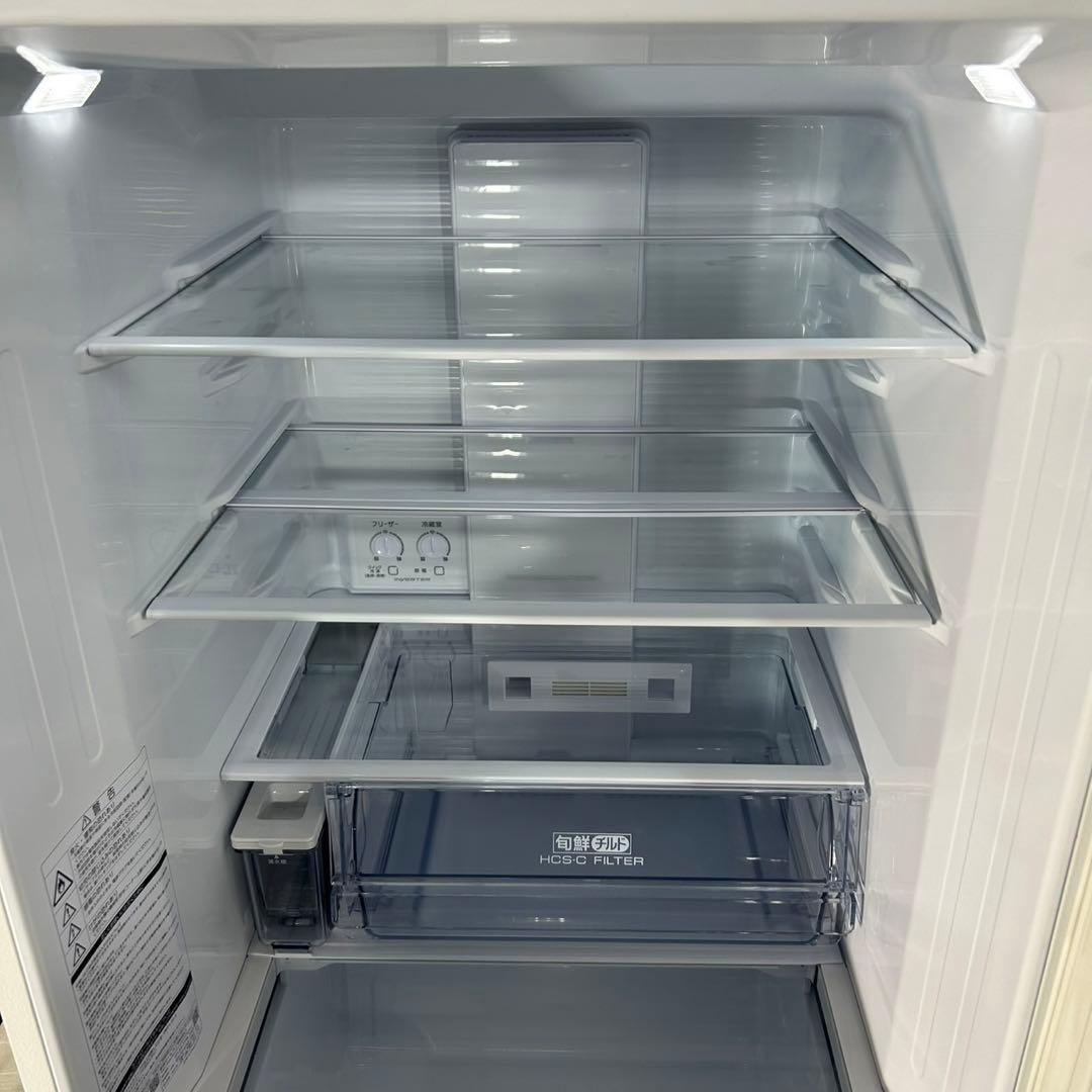 AQUA 大容量 冷蔵庫 368L 4ドア 右開き 2021年 d4046