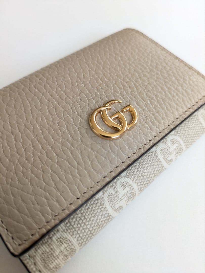 GUCCI 名刺入れ　ダブルG　カードケース　バイカラー　定期入れ