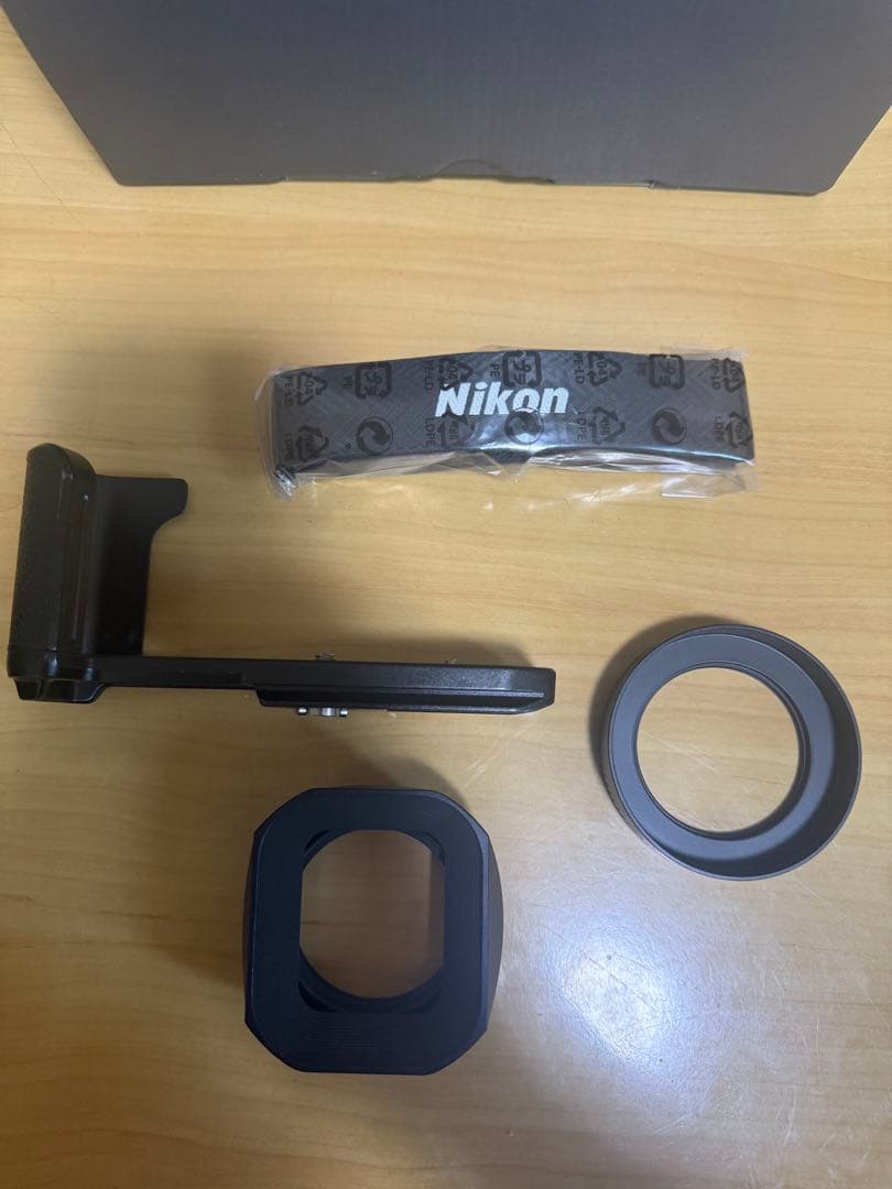 Nikon Zf 40/2 SE Kit エクステンショングリップ付き