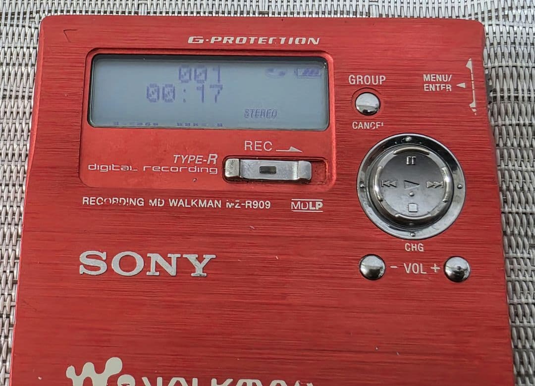 SONY　ソニー MZ-R909　外付け電池ボックス付き