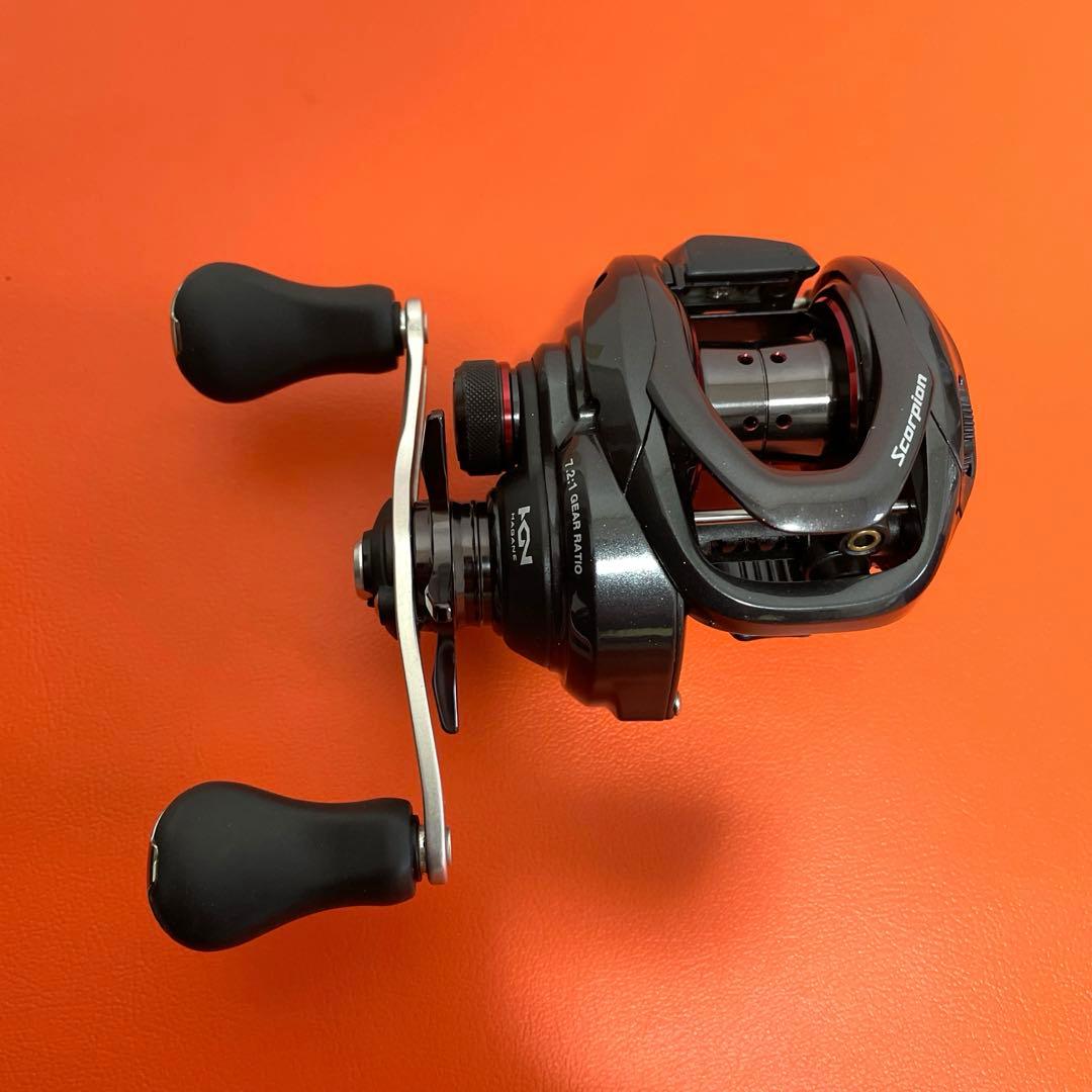 リール SHIMANO SCORPION 70HG