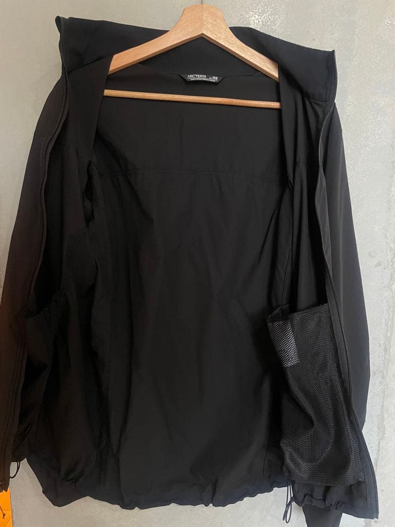 ARC’TERYX 　ガンマライトウェイトジャケット　Mサイズ