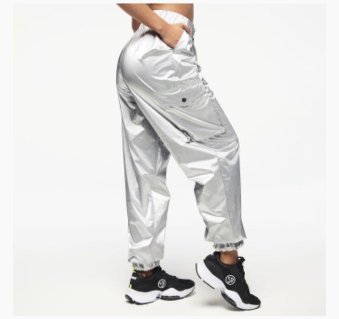 ZUMBA ボトムス XS 正規品 新品 未使用 定価17,600円