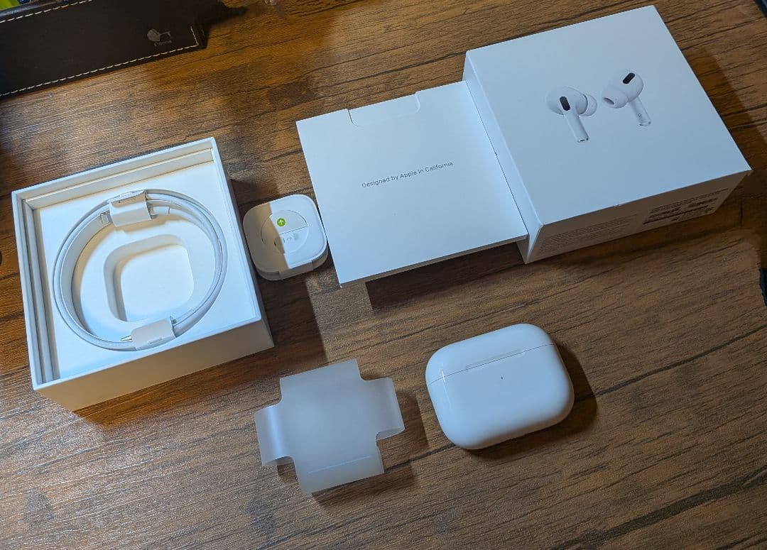 【正規品】AirPods Pro 第1世代　本体・付属品未使用（※一部除く）