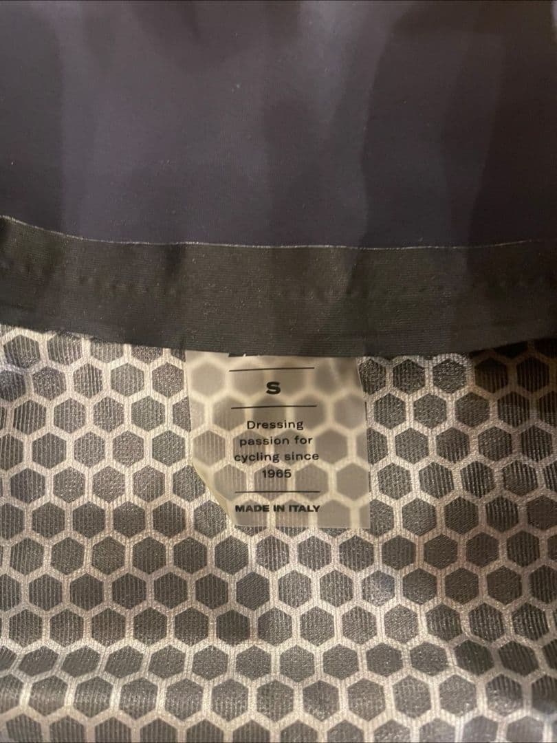 美品T今日だけ値下げrek Segafredo サイクルジャケット 長袖