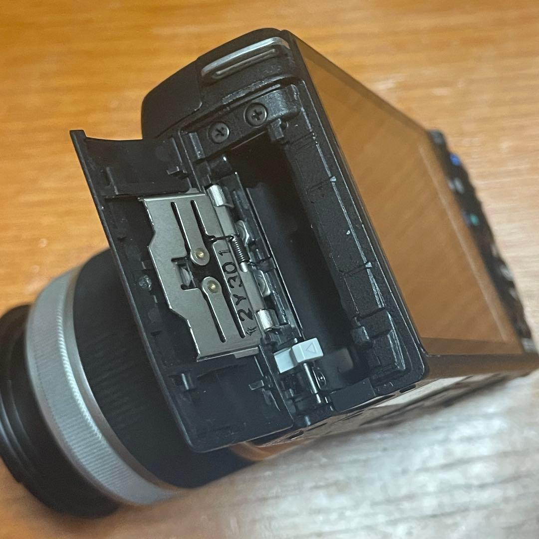 ペンタックス PENTAX Q10 ブラック 02ズームレンズキット おまけ付