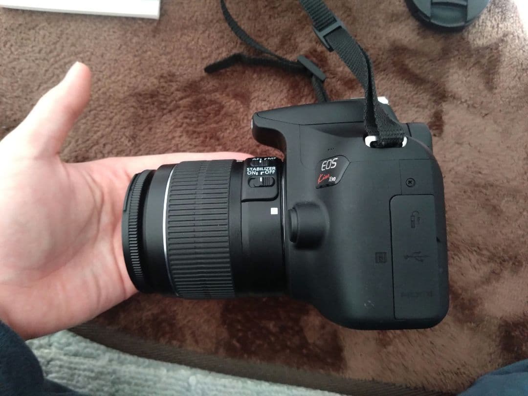 最終値下げ　Canon EOS Kiss X90 標準ズームキット