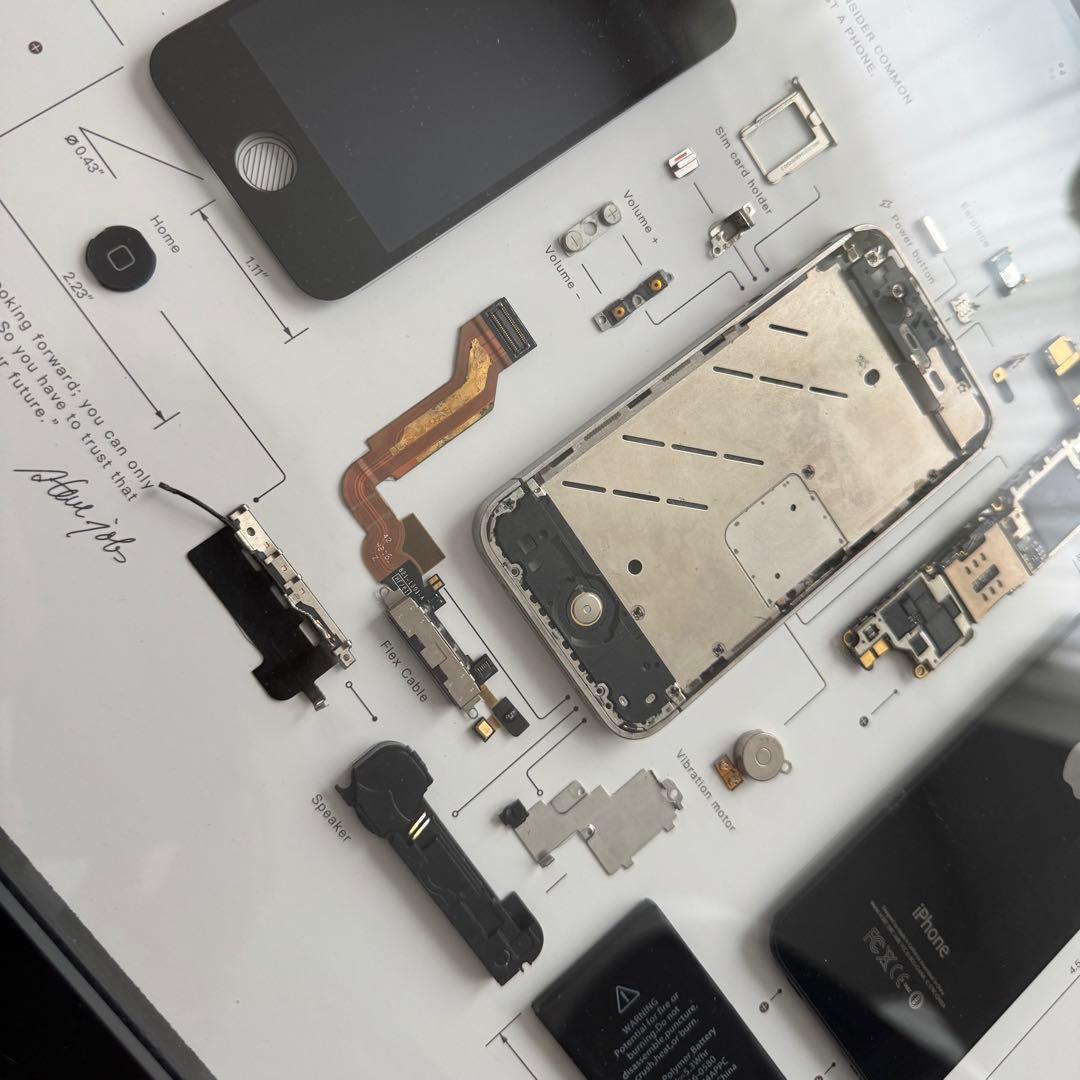 GRID STUDIO iPhone 4S アートパネル