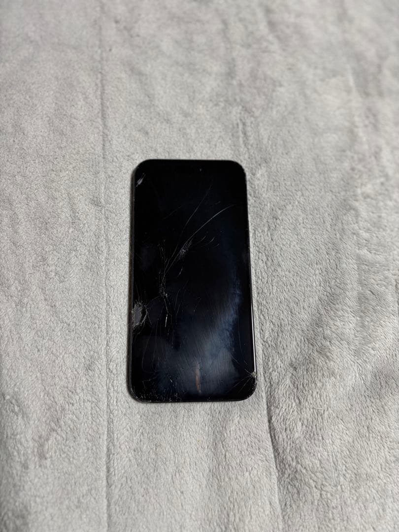 スマートフォン本体 iphone15plus 128GB