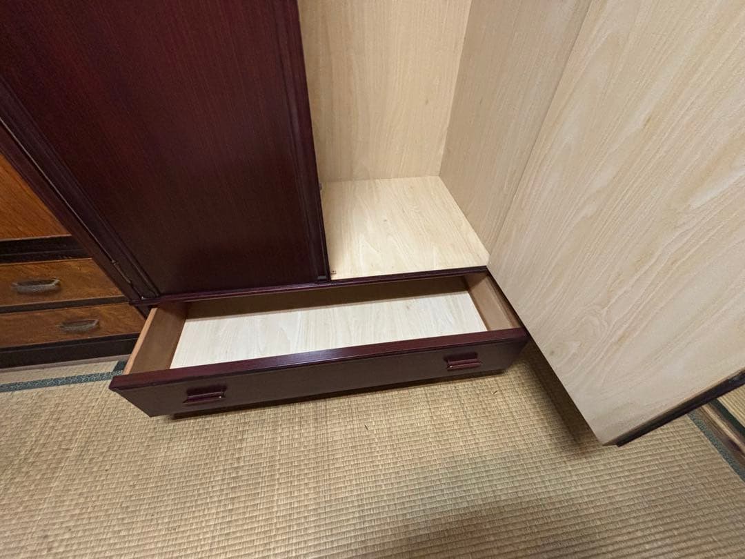 大型木製収納キャビネット