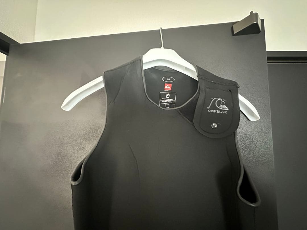 クイックシルバー ブラック フルスーツ L レディース